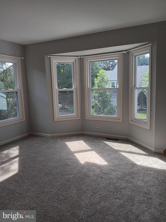 Building Photo - 27 Kanon Ct