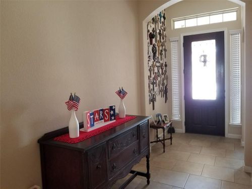 Building Photo - 2425 Muzzie Ln