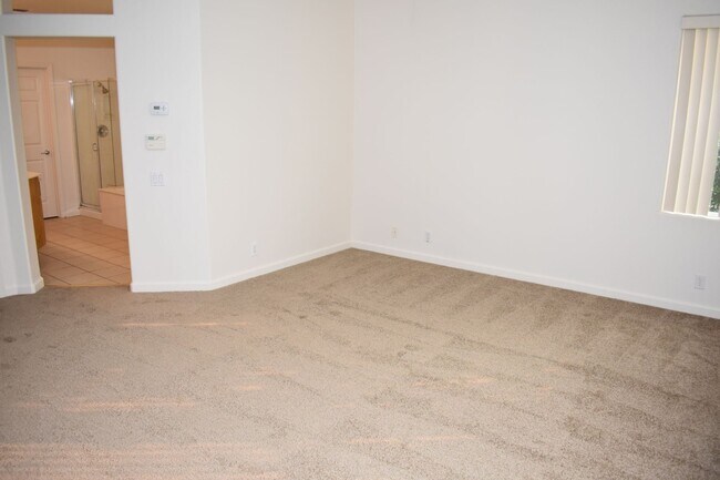 Building Photo - 469 Anacapa Dr