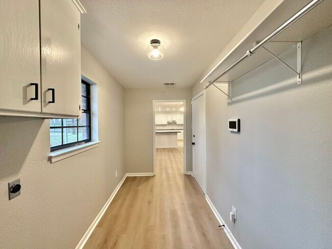 Building Photo - Almost Ready! Newly Remodeled 3/2 with 4-C...