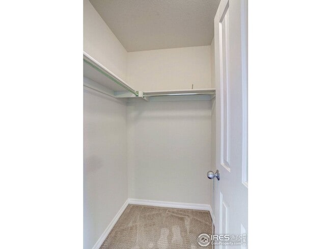Building Photo - Bright & Beautiful 2-Level Condo in NoBo, available June 5th