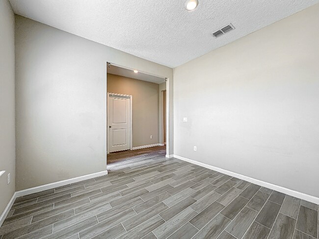 Building Photo - 9504 Lovage Ln