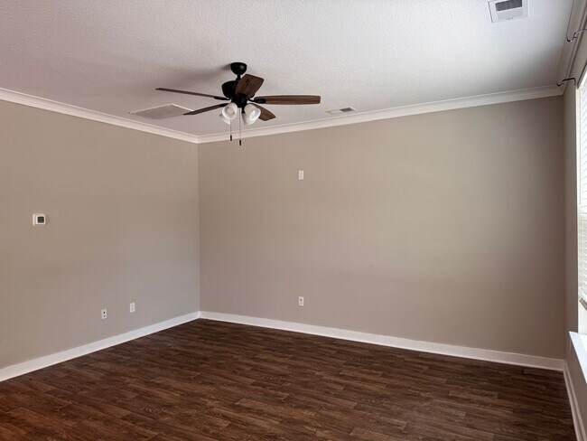 Building Photo - 1303 Tides Edge Ct