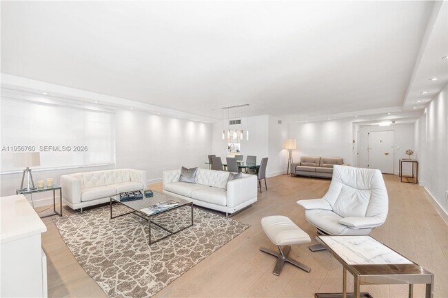 Building Photo - 5255 Collins Ave