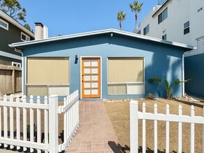 Building Photo - 121 Highland Dr