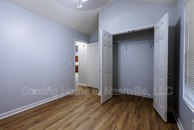 Building Photo - 148 Granda Flora Dr