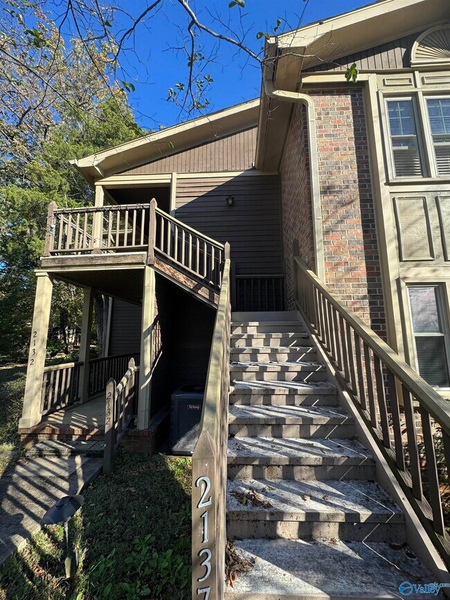 Building Photo - 2137 Belle Grove Dr SW