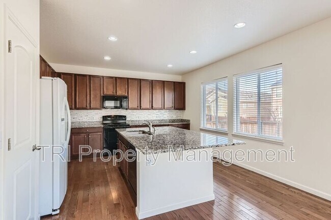 Building Photo - 645 W 171st Pl