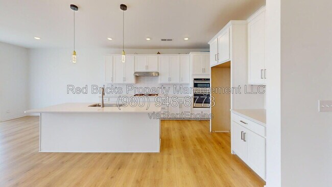 Building Photo - 13248 Chopin Ridge Rd