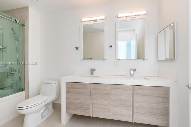 Building Photo - 31 SE 5th St