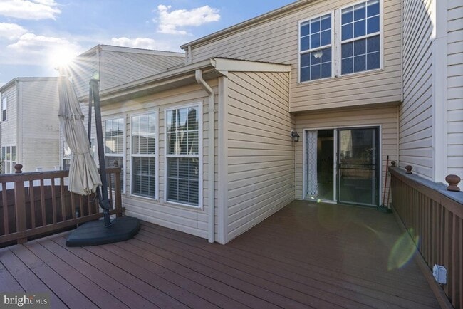 Building Photo - 5030 Finsbury Rd