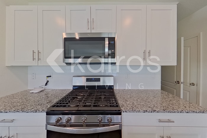 Building Photo - 32150 Katelin Cir
