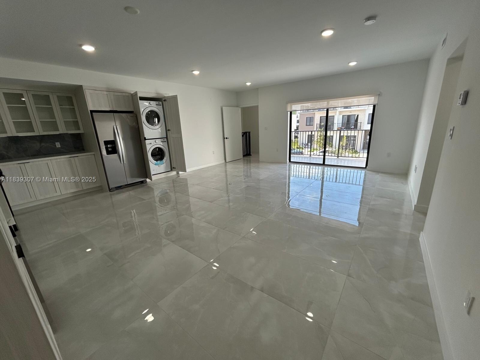 Building Photo - 14560 SW 261st Ter