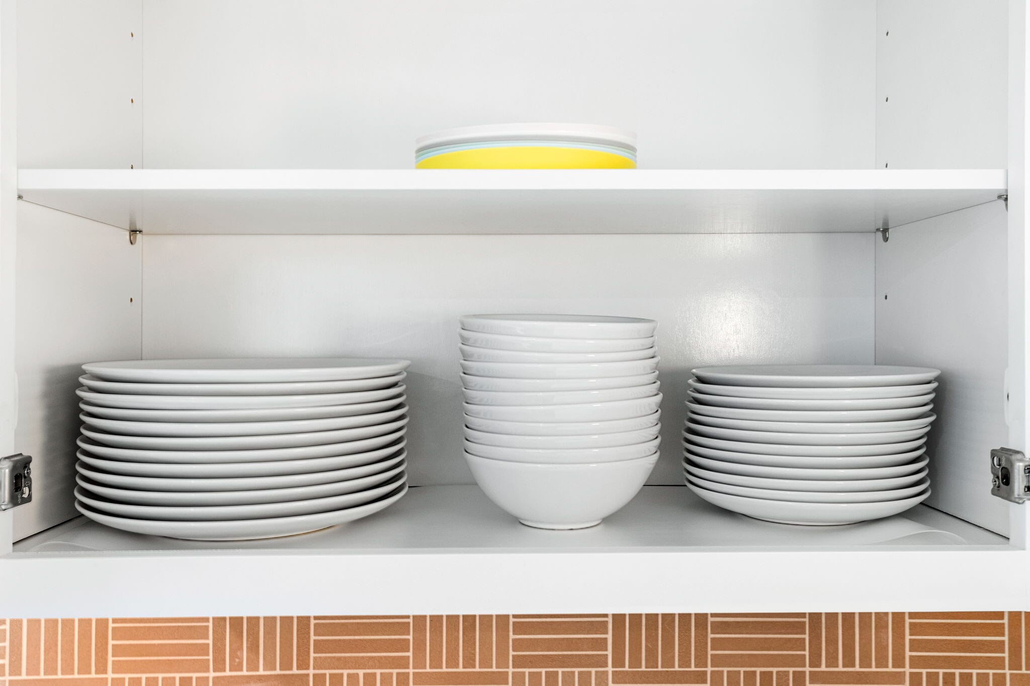 Building Photo - 3758 Gaviota Ave