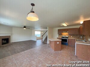 Building Photo - 15742 Cotton Tail Ln