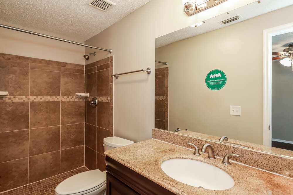 Building Photo - 8060 Creedmoor Dr