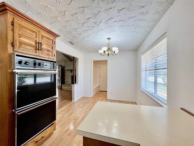 Building Photo - 2732 Parkhaven Dr