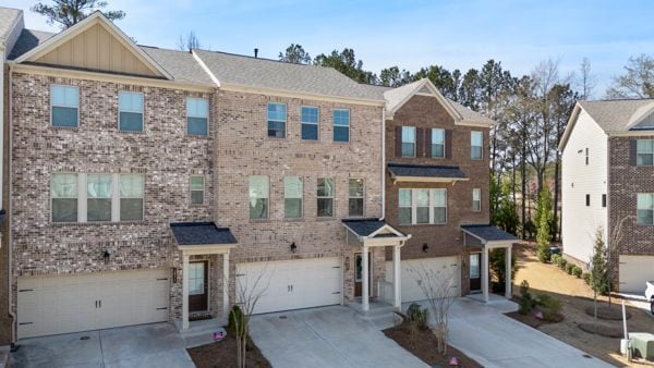 Building Photo - 3567 Hidden Valley Cir