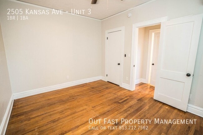 Building Photo - 2505 W Kansas Ave
