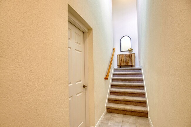 Building Photo - 10046 Crooked Crk Dr