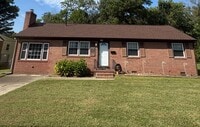 Building Photo - 113 Bowen Dr