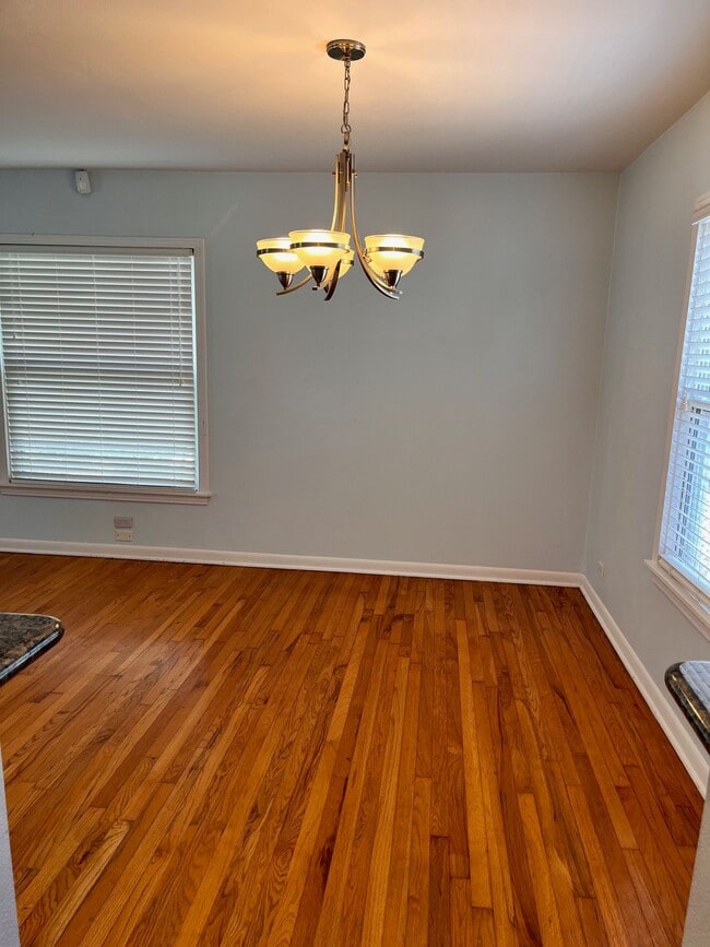 Building Photo - 357 Irvington Dr