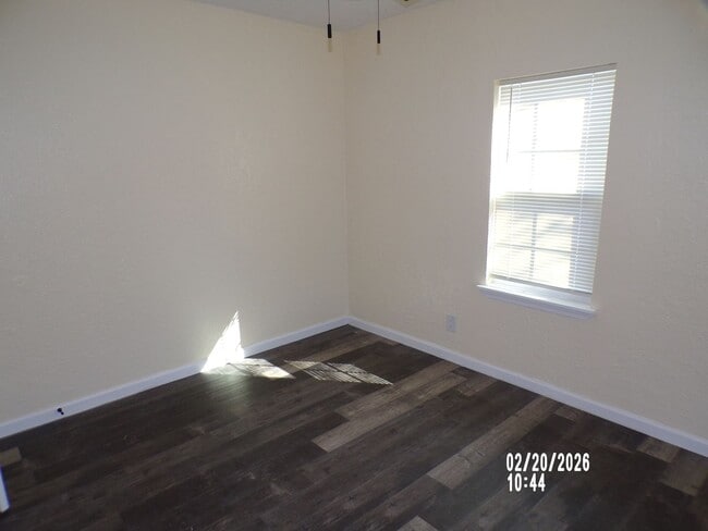 Building Photo - Beautiful Renovated Home in the Heart Of Lawton