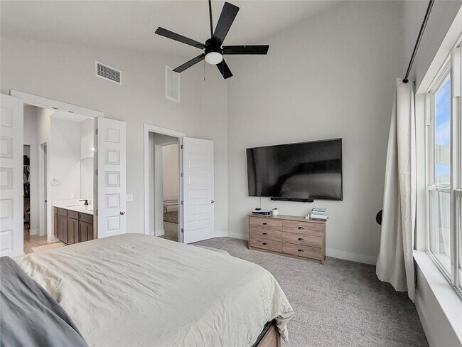 Building Photo - 11216 Charger Wy