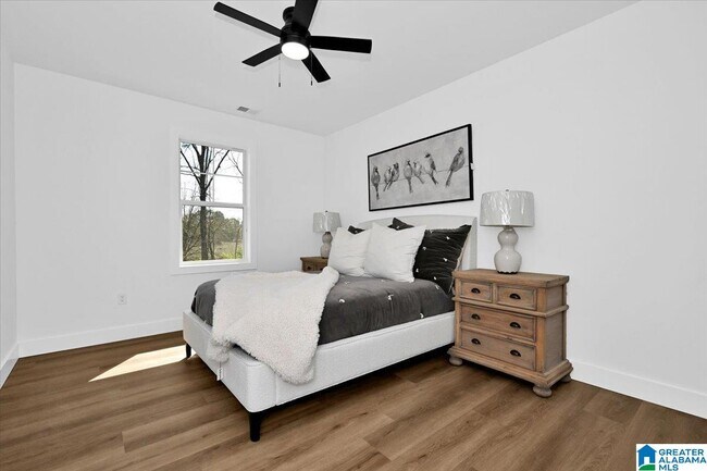 Building Photo - 304 GARDEN St