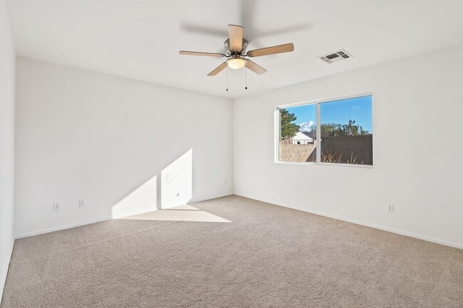 Building Photo - 6653 S Via Vista De Santa Cruz