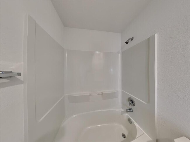 Building Photo - 3023 Twisted Myrtle Dr