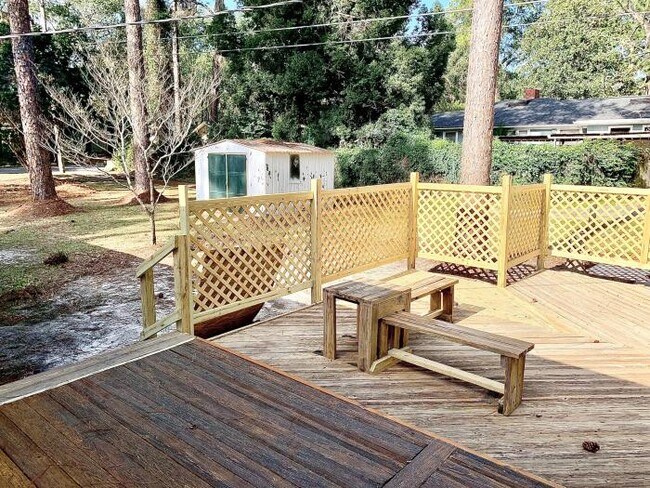 Building Photo - 2 bedroom in Valdosta GA 31602