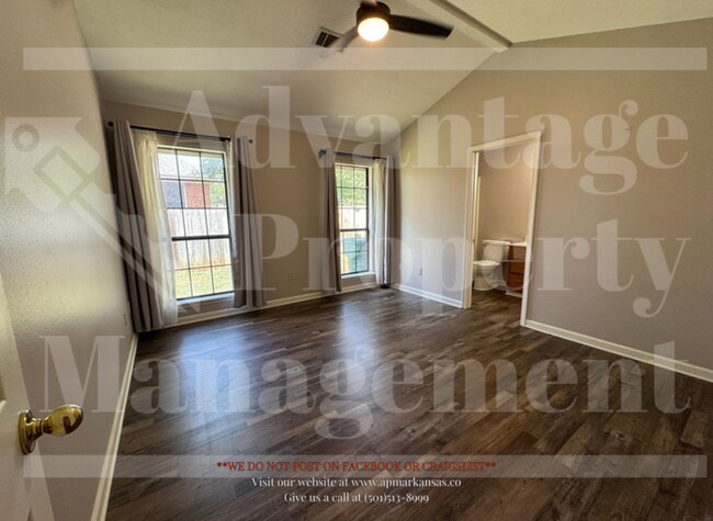 Building Photo - Dream home in Conway, AR!