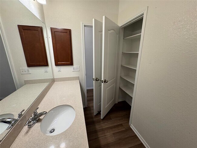 Building Photo - 14225 Silver Lace Ln