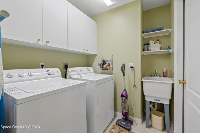 Building Photo - 7163 Egbert St