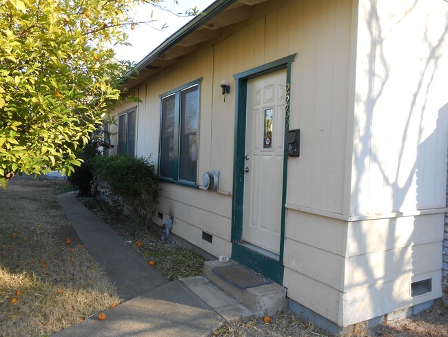 Primary Photo - Charming Vintage Home