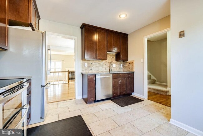 Building Photo - 6120 Talavera Ct