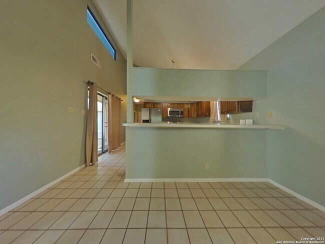 Building Photo - 8823 Wellesley Manor Dr