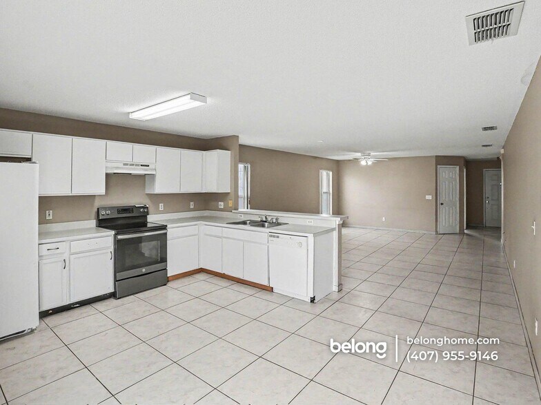 Building Photo - 1164 Kempton Chase Pkwy