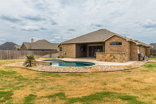 Building Photo - 222 Sand Flat Ln