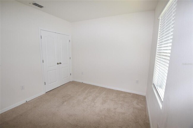 Building Photo - 946 Shady Tree Ln