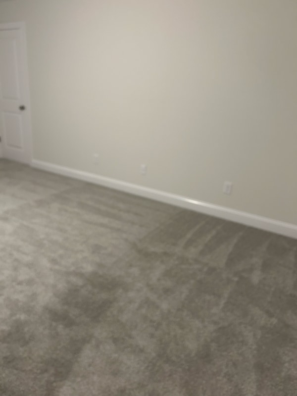 Building Photo - 2032 Secluded Dell Rd