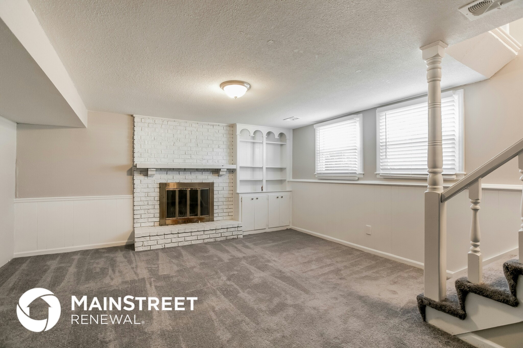 Building Photo - 12701 Crystal Ave