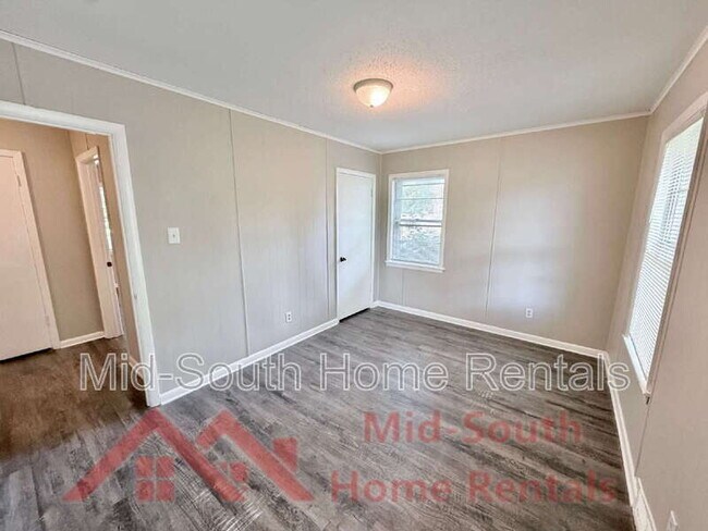 Building Photo - 4271 Coventry Dr