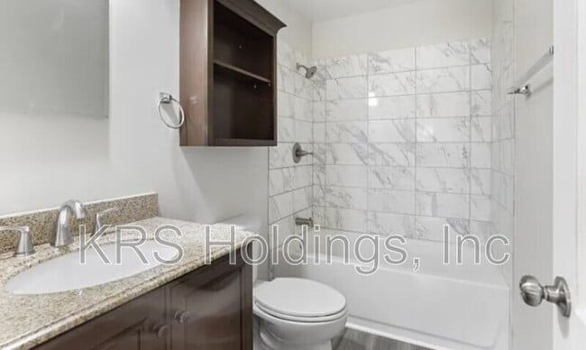 Building Photo - 1210 Downing Rd