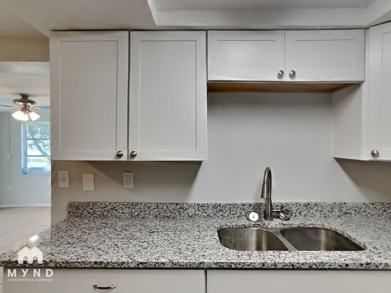 Building Photo - 3448 Norland Ct