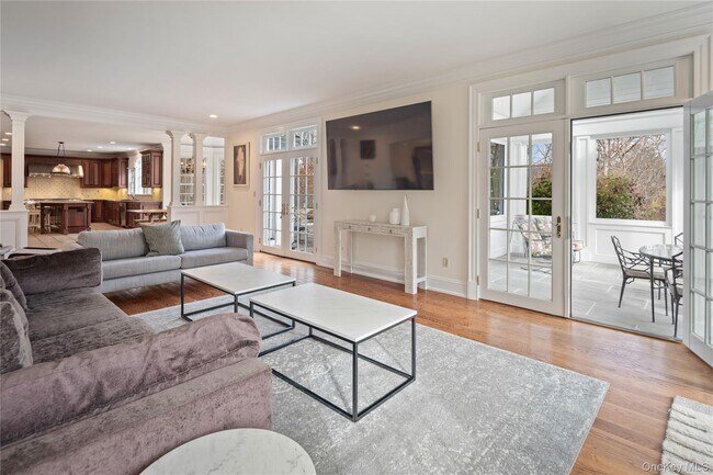 Building Photo - 11 Lost Nations Rd