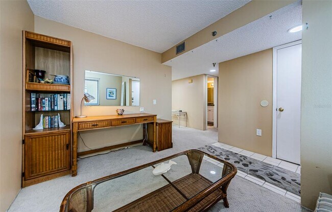 Building Photo - 6035 Sea Ranch Dr