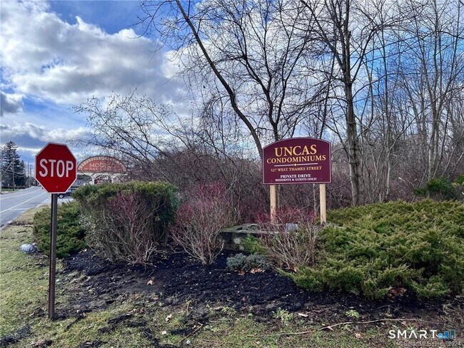 Building Photo - 527 W Thames St