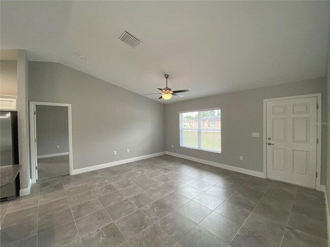 Building Photo - 2840 SW 147 St
